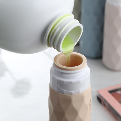 Refill Silicone Travel Shampoo Bottle Set Coffee Color Leak Proof 90 ml