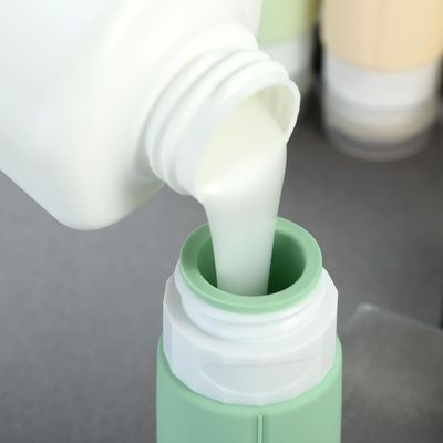 Refillable Silicone Travel Container Set BPA Free Reusable 90ml