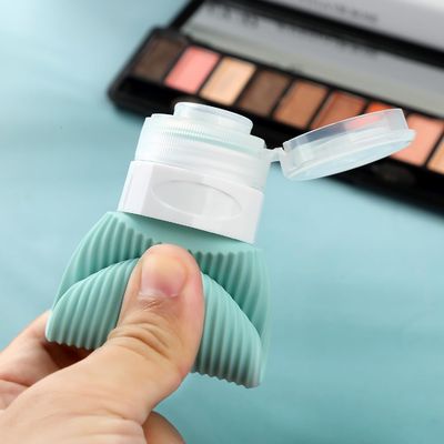 Mint Green Silicone Travel Toiletries Bottles Set Reusable Leak Proof 60ML